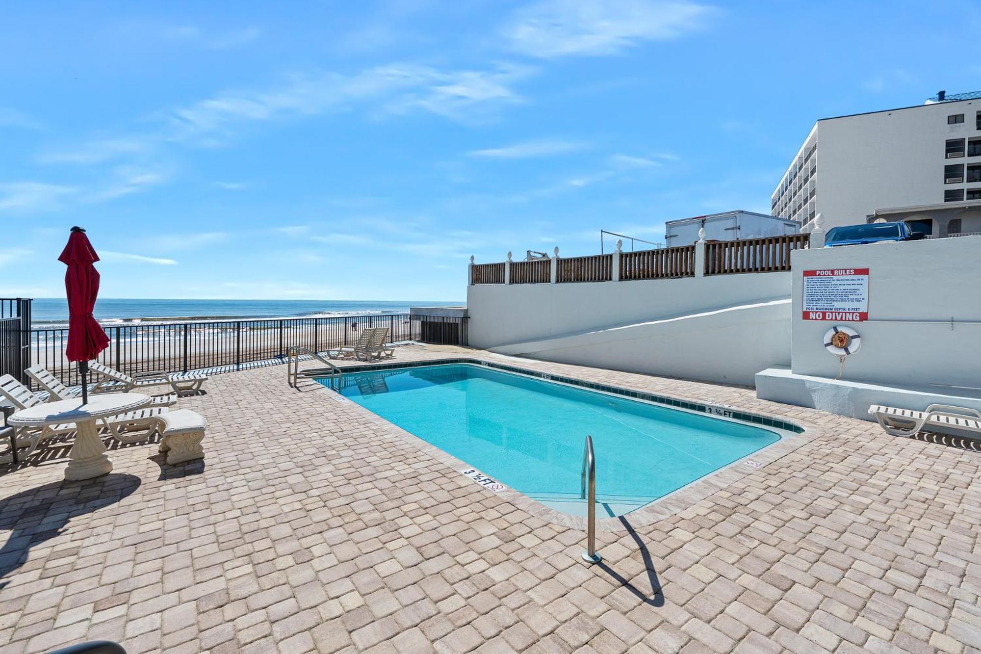 Oceanfront Daytona Beach Condo With Beach Views! 외부 사진